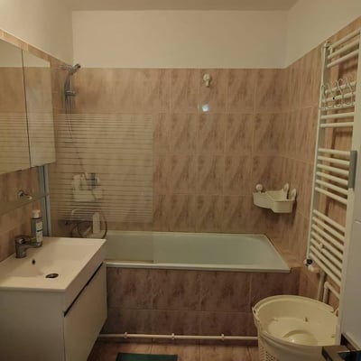 Аренда уютной 2-комнатной квартиры 60 м² в районе Faleza Nord, Констанца, Румыния